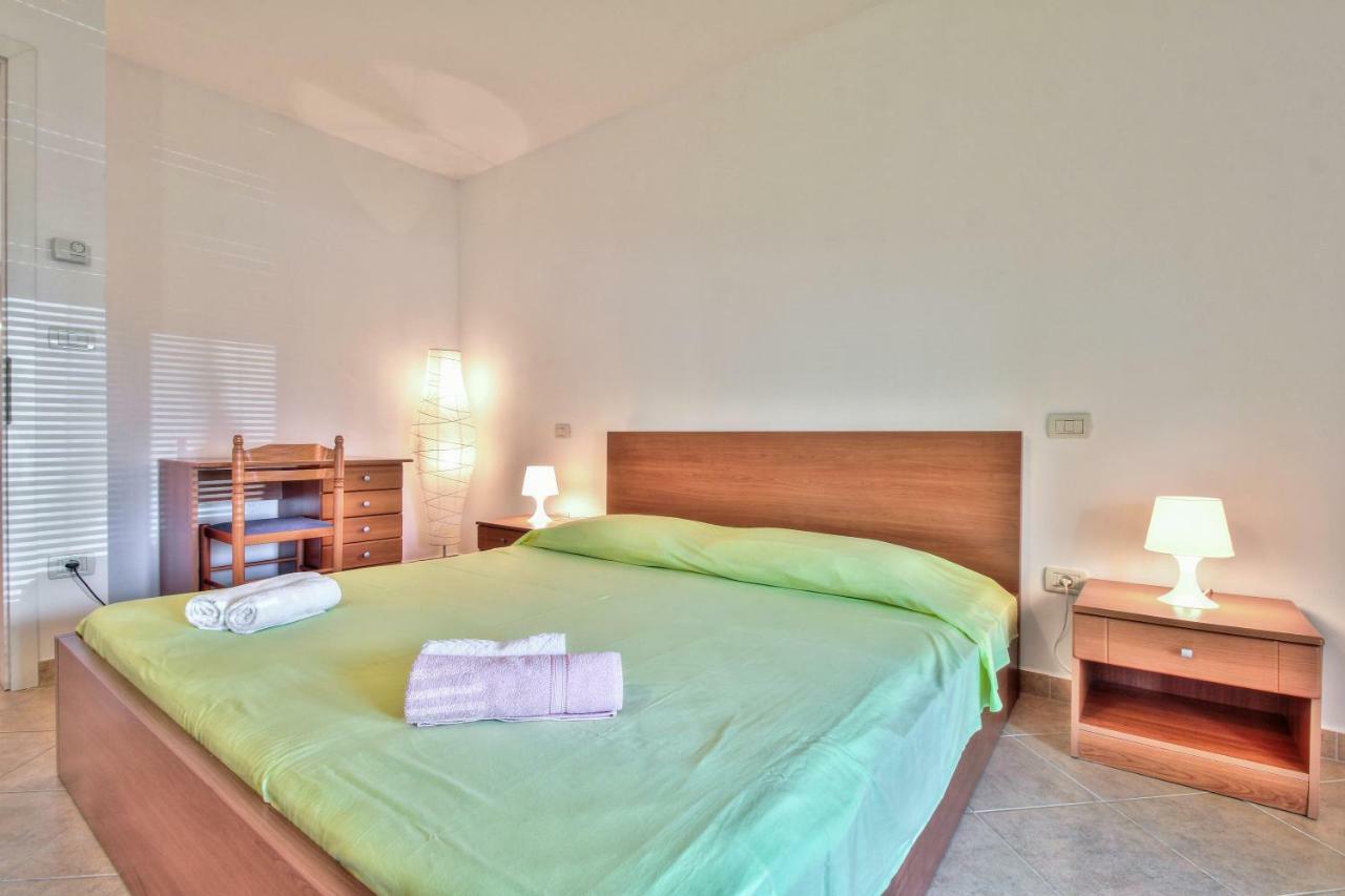 Apartment Katarina スルベニ・ブル エクステリア 写真