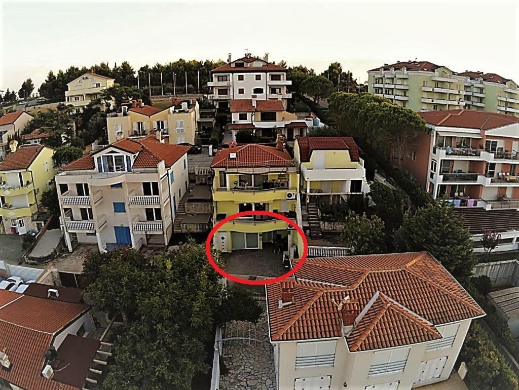 Apartment Katarina スルベニ・ブル エクステリア 写真